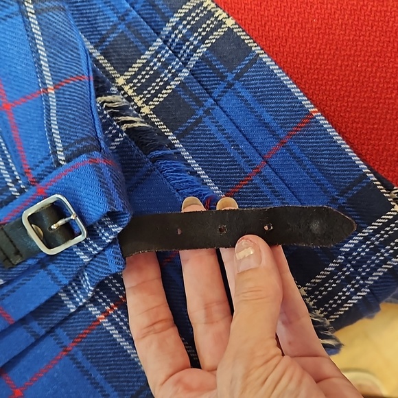 Blue plaid pleated skirt kilt pin accent adjustable sz. 12 wool custom made - Picture 9 of 12